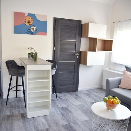 Roomstore Studio Apartments Eger Esterno foto