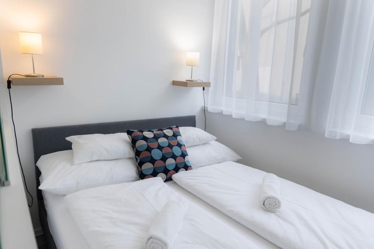 Roomstore Studio Apartments Eger Esterno foto