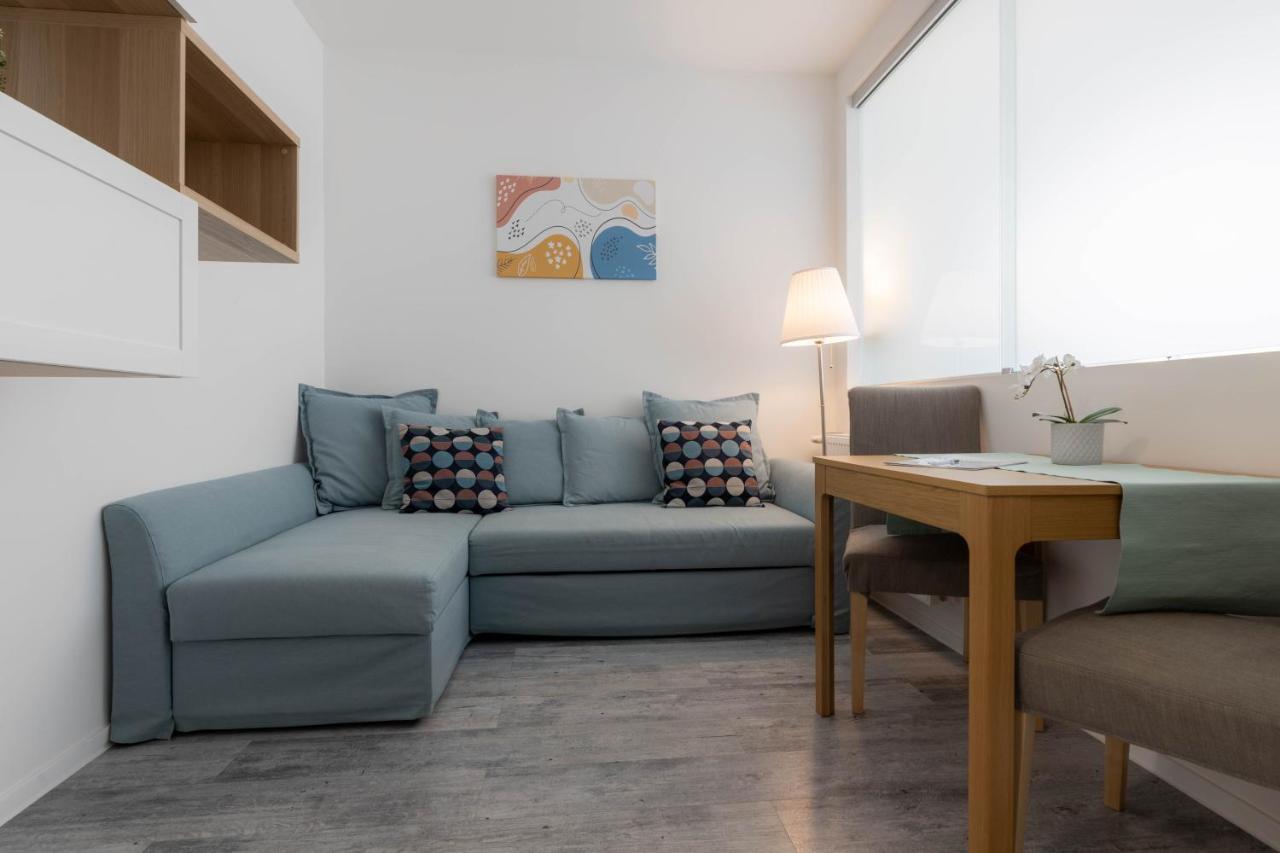 Roomstore Studio Apartments Eger Esterno foto