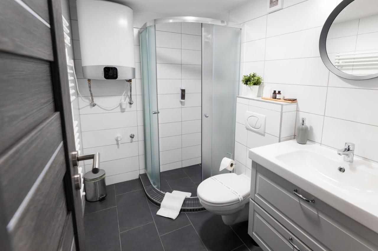 Roomstore Studio Apartments Eger Esterno foto