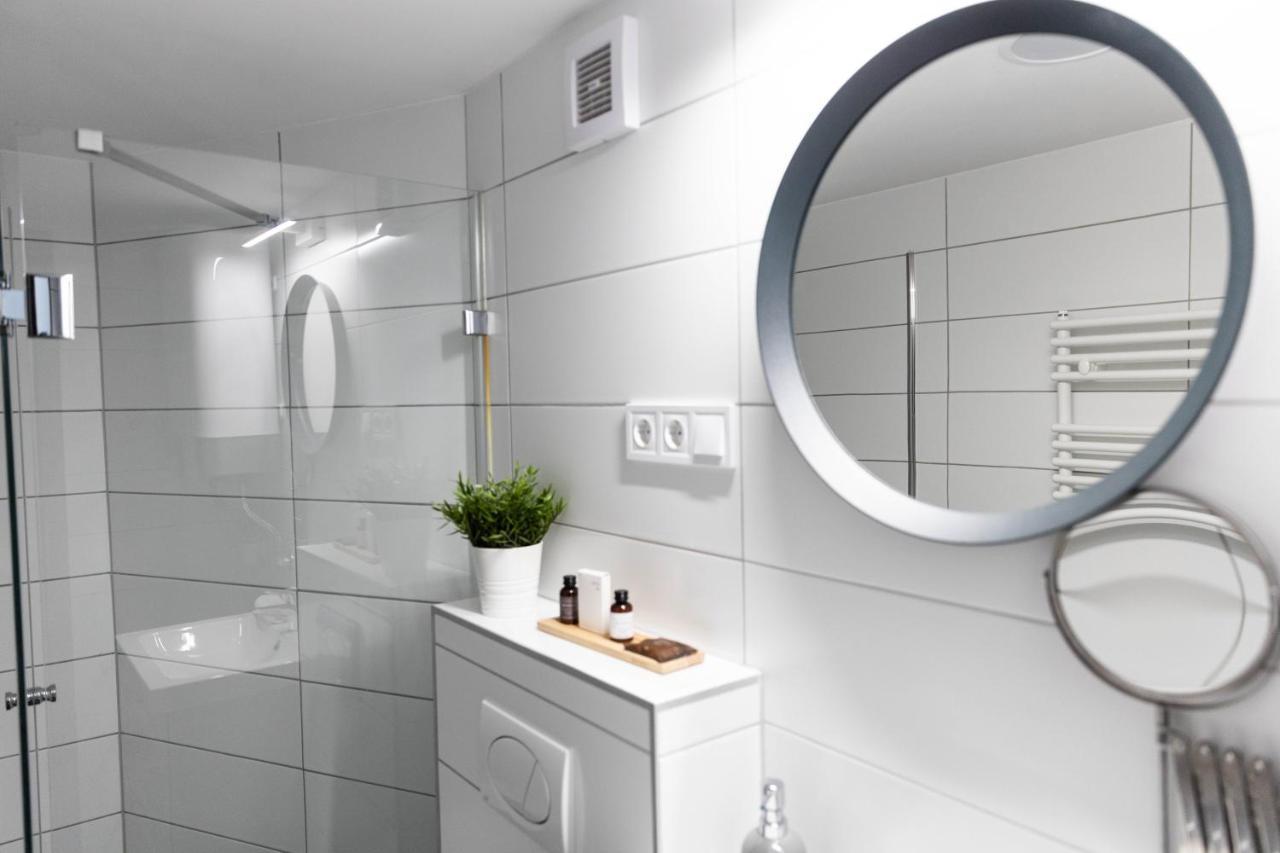 Roomstore Studio Apartments Eger Esterno foto