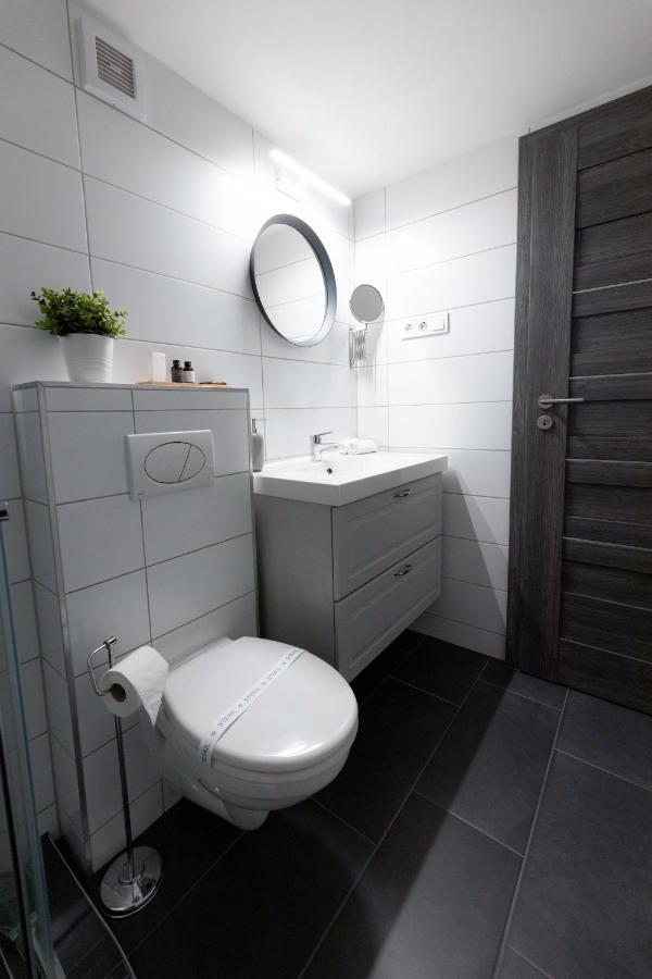 Roomstore Studio Apartments Eger Esterno foto