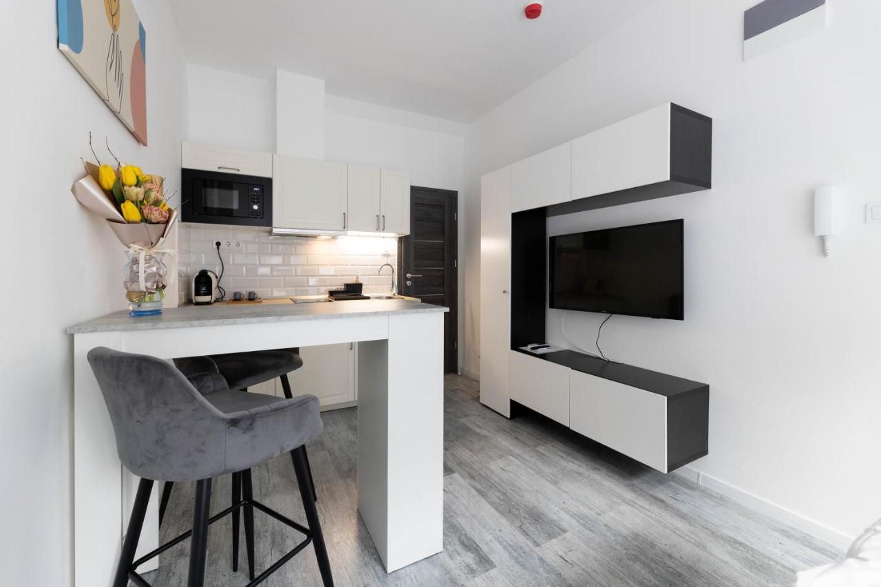 Roomstore Studio Apartments Eger Esterno foto