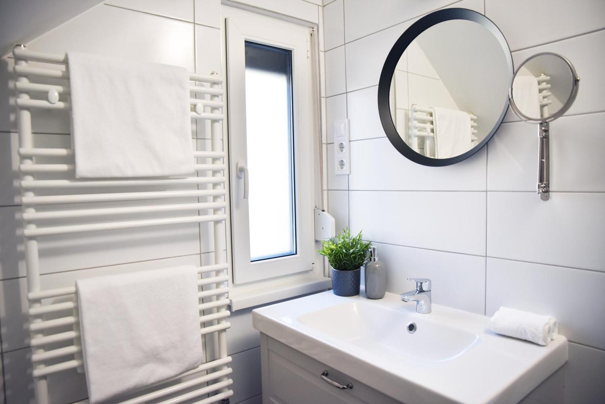 Roomstore Studio Apartments Eger Esterno foto